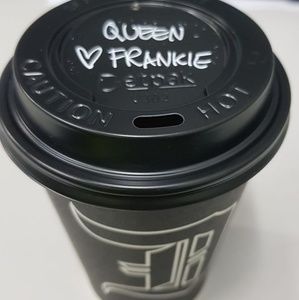 Meet your Posher, Frances